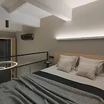 Stylish Designer Loft In Trendiest District Apartman Vilnius