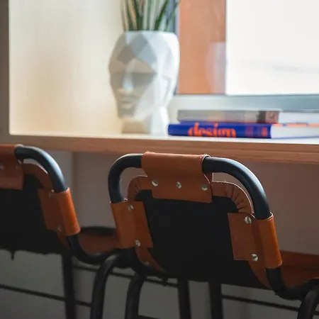 Апартаменты Stylish Designer Loft In Trendiest District