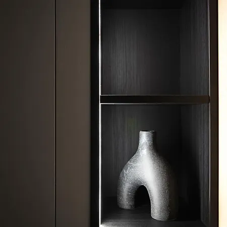 Stylish Designer Loft In Trendiest District