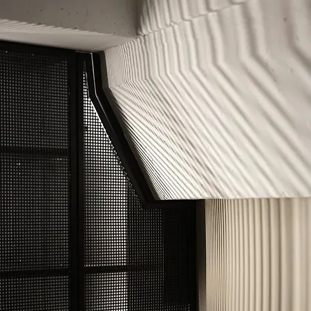 Stylish Designer Loft In Trendiest District *